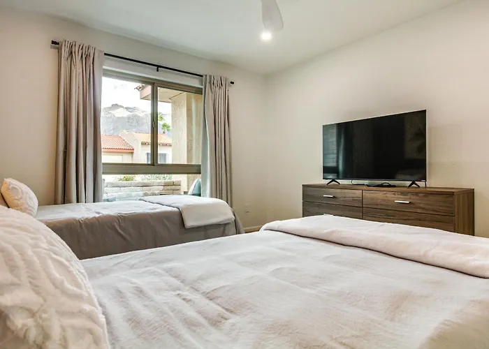 Vacation W/ Patios & Pool Access! Holiday home Tucson